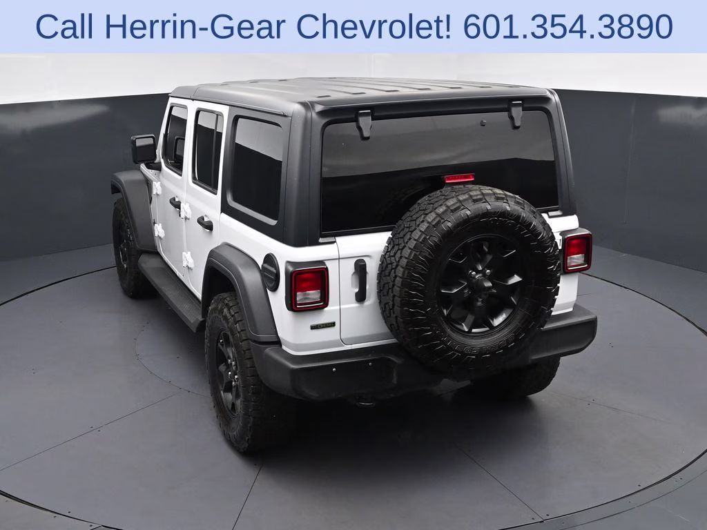 2021 Bright White Clearcoat Jeep Wrangler Unlimited Willys 4X4 SUV
