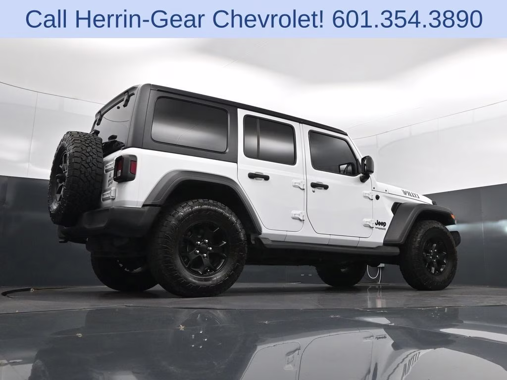 2021 Bright White Clearcoat Jeep Wrangler Unlimited Willys 4X4 SUV