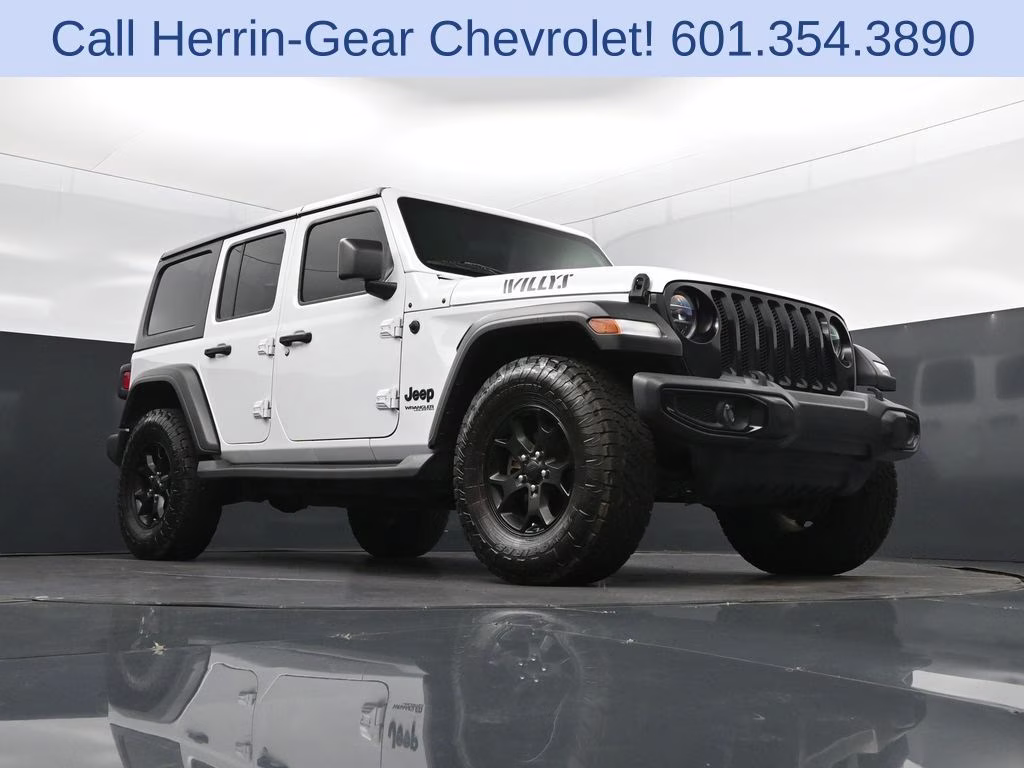 2021 Bright White Clearcoat Jeep Wrangler Unlimited Willys 4X4 SUV