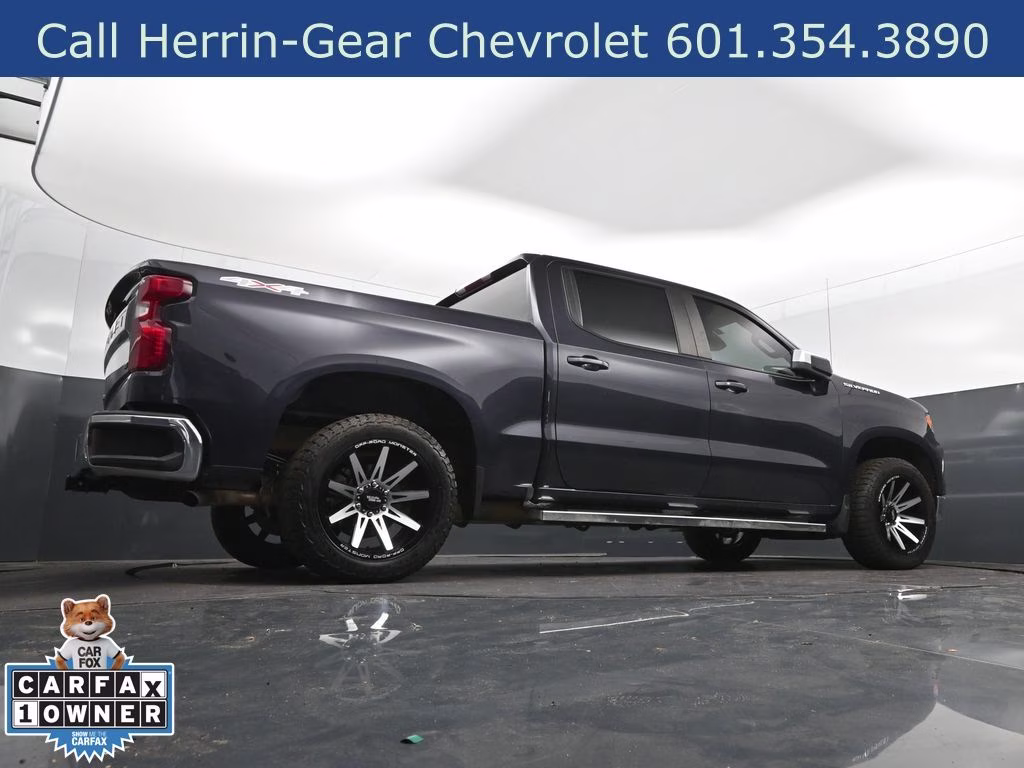 2023 Ash Chevrolet Silverado 1500 LT 4X4 Truck