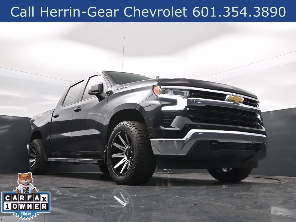 2023 Ash Chevrolet Silverado 1500 LT 4X4 Truck