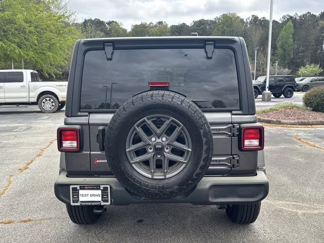 2026 Granite Crystal Metallic Clearcoat Jeep Wrangler Sport 4X4 Convertible