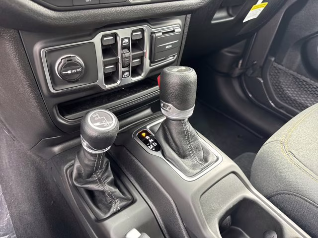 2026 Granite Crystal Metallic Clearcoat Jeep Wrangler Sport 4X4 Convertible