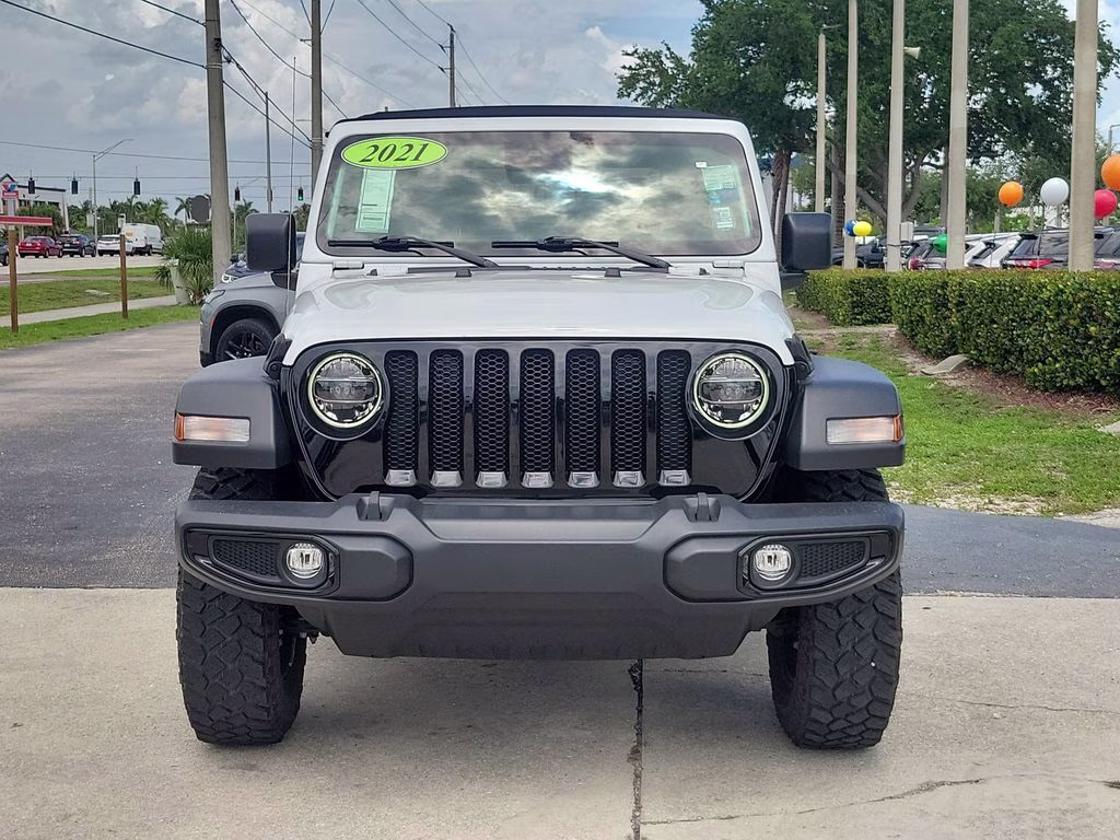 2021 Bright White Clearcoat Jeep Wrangler Willys 4X4 SUV