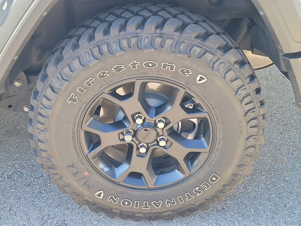 2021 Bright White Clearcoat Jeep Wrangler Willys 4X4 SUV