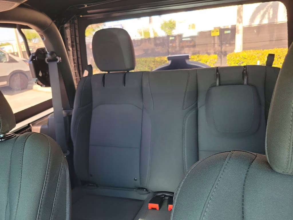 2021 Bright White Clearcoat Jeep Wrangler Willys 4X4 SUV