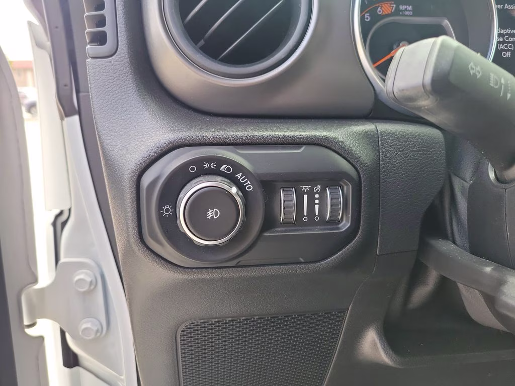 2021 Bright White Clearcoat Jeep Wrangler Willys 4X4 SUV
