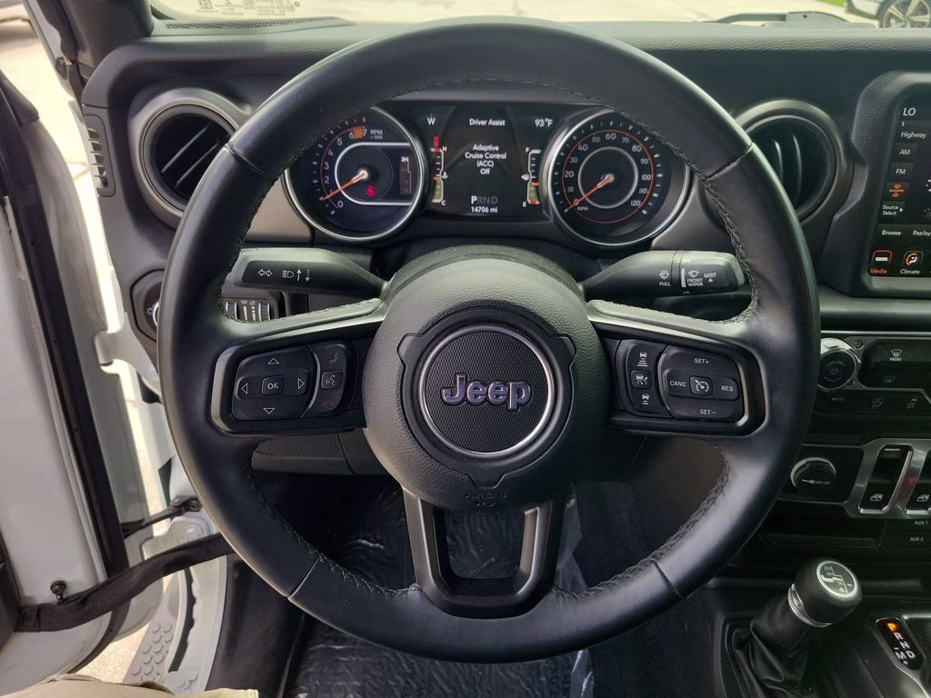 2021 Bright White Clearcoat Jeep Wrangler Willys 4X4 SUV