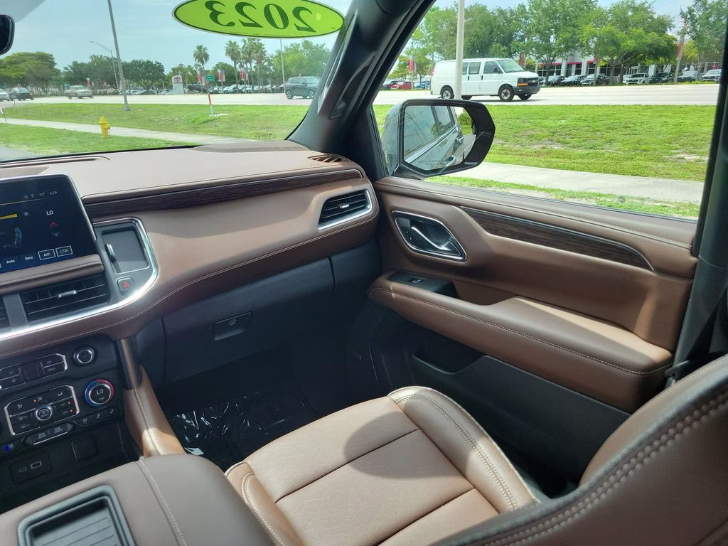 2023 Silver Sage Metallic Chevrolet Tahoe High Country 4X4 SUV