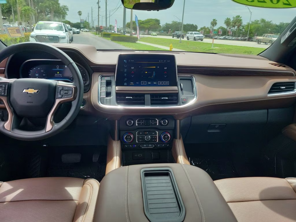 2023 Silver Sage Metallic Chevrolet Tahoe High Country 4X4 SUV