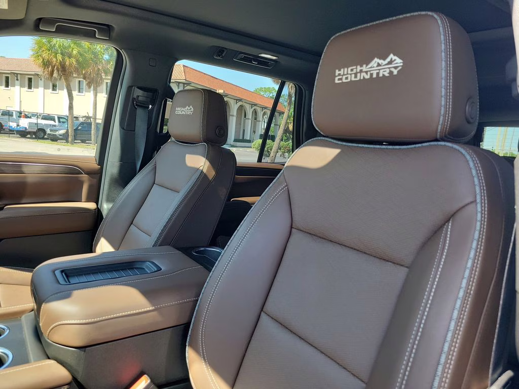 2023 Silver Sage Metallic Chevrolet Tahoe High Country 4X4 SUV