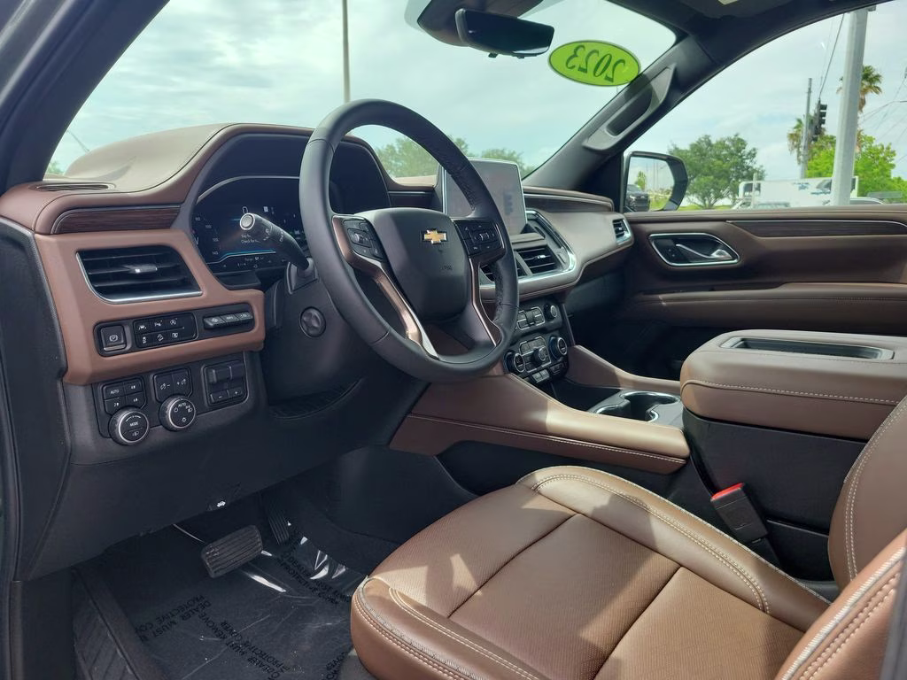 2023 Silver Sage Metallic Chevrolet Tahoe High Country 4X4 SUV
