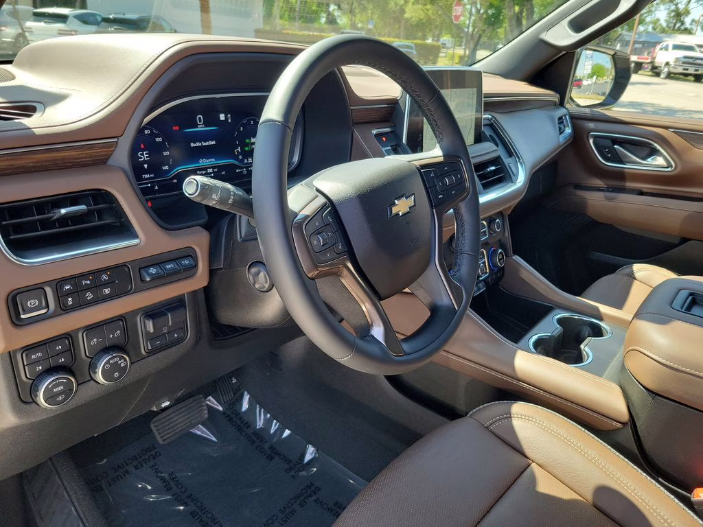 2023 Silver Sage Metallic Chevrolet Tahoe High Country 4X4 SUV