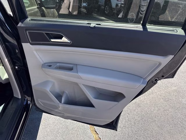 2019 Deep Black Volkswagen Atlas 3.6L V6 SEL R-Line AWD SUV