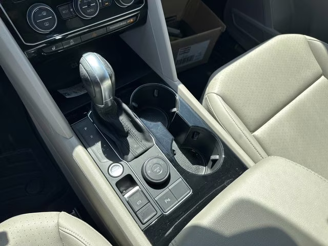 2019 Deep Black Volkswagen Atlas 3.6L V6 SEL R-Line AWD SUV