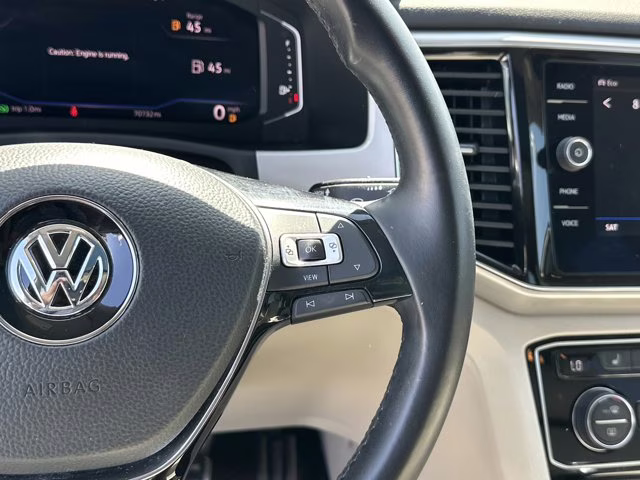 2019 Deep Black Volkswagen Atlas 3.6L V6 SEL R-Line AWD SUV