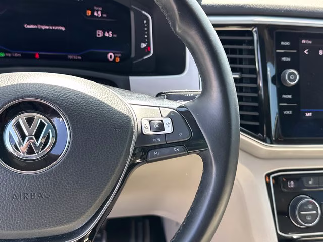 2019 Deep Black Volkswagen Atlas 3.6L V6 SEL R-Line AWD SUV