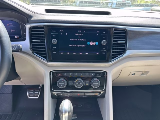 2019 Deep Black Volkswagen Atlas 3.6L V6 SEL R-Line AWD SUV