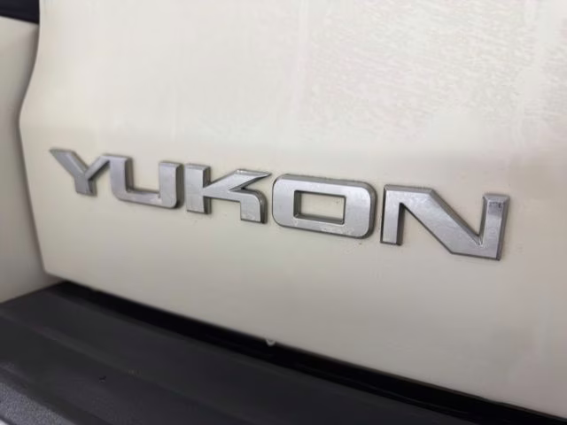 2015 White Diamond Tricoat GMC Yukon Denali 4X4 SUV