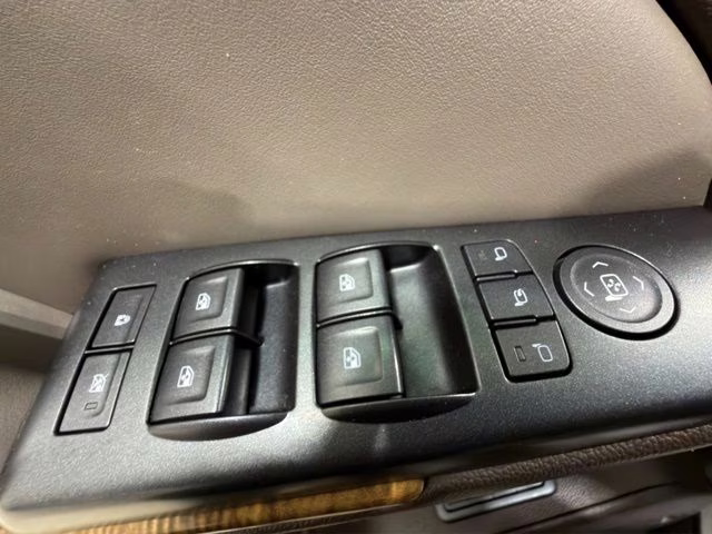 2015 White Diamond Tricoat GMC Yukon Denali 4X4 SUV