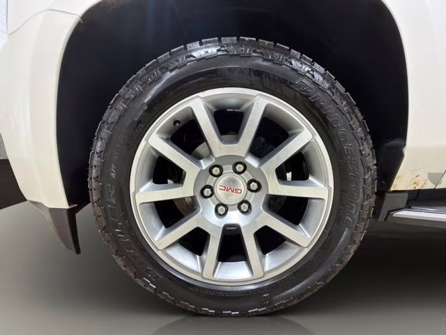 2015 White Diamond Tricoat GMC Yukon Denali 4X4 SUV