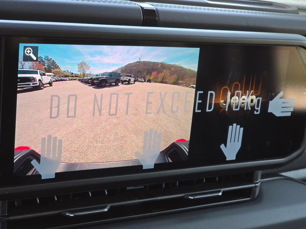 2026 Anvil Clearcoat Jeep Gladiator Rubicon 4X4 Truck