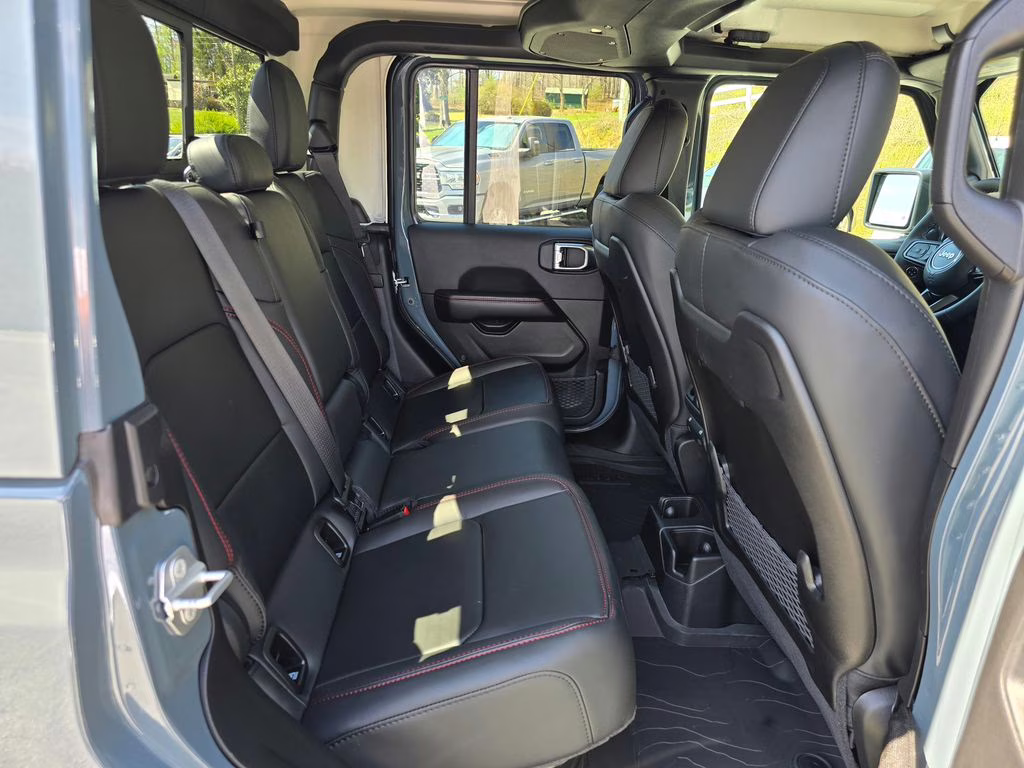 2026 Anvil Clearcoat Jeep Gladiator Rubicon 4X4 Truck