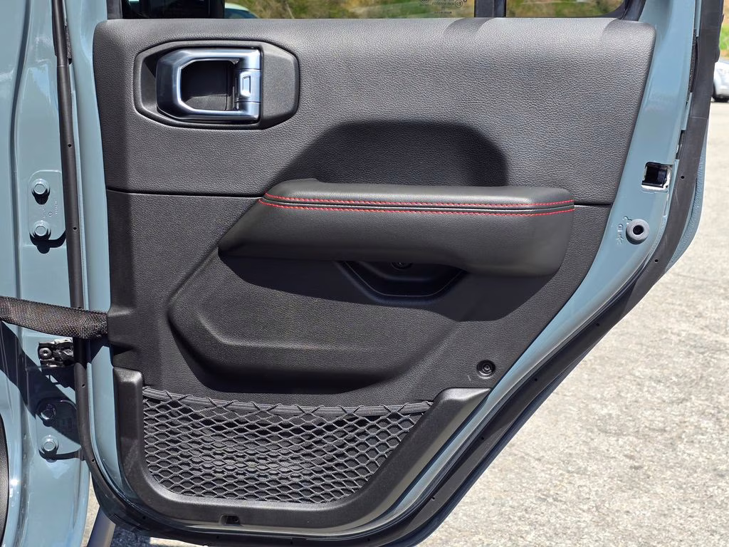 2026 Anvil Clearcoat Jeep Gladiator Rubicon 4X4 Truck