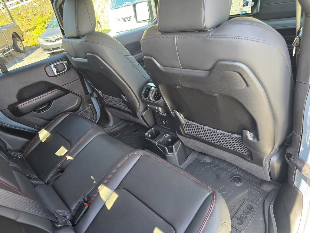 2026 Anvil Clearcoat Jeep Gladiator Rubicon 4X4 Truck