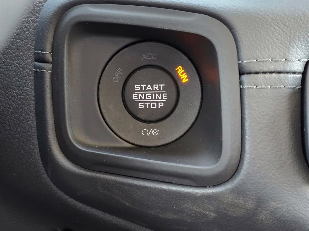 2026 Anvil Clearcoat Jeep Gladiator Rubicon 4X4 Truck