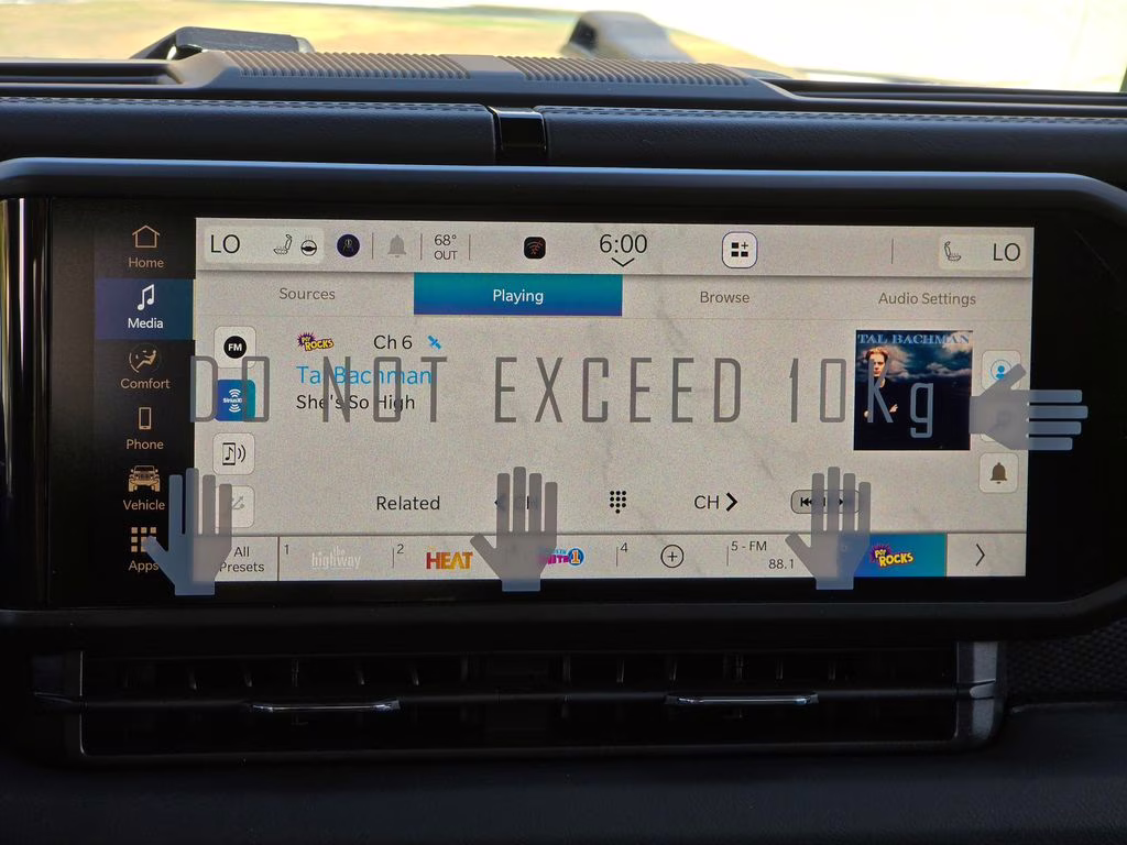 2026 Anvil Clearcoat Jeep Gladiator Rubicon 4X4 Truck