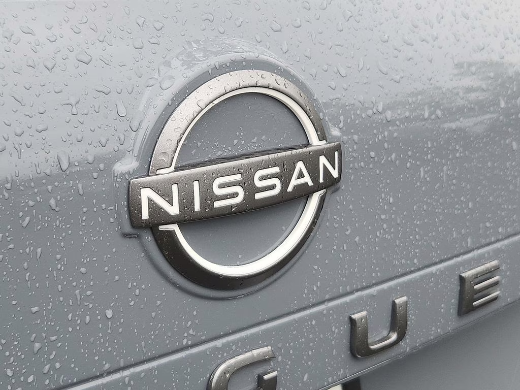 2026 Boulder Gray Pearl Nissan Rogue SV AWD SUV