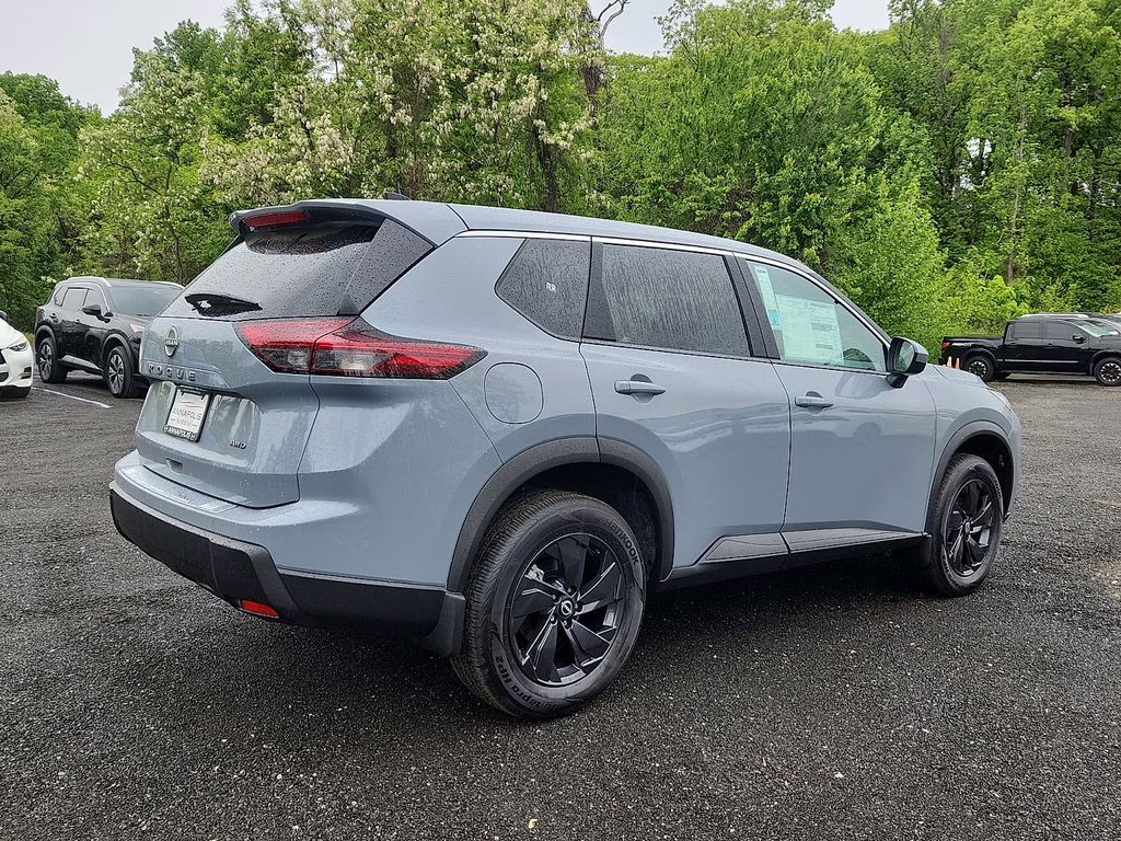 2026 Boulder Gray Pearl Nissan Rogue SV AWD SUV