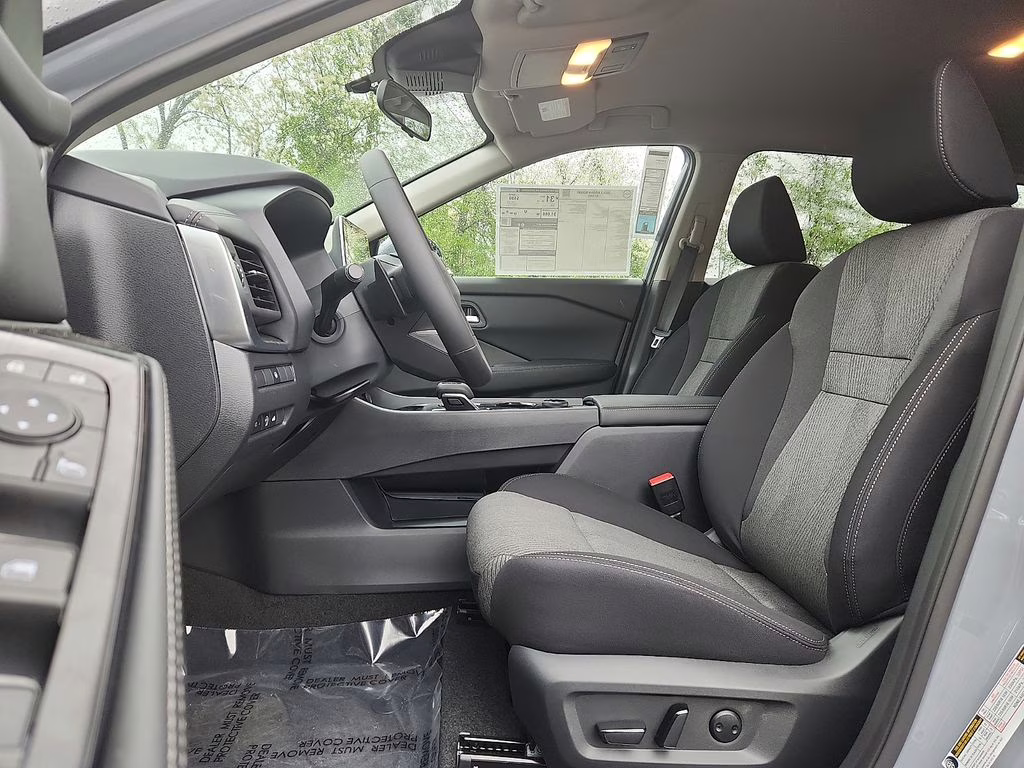 2026 Boulder Gray Pearl Nissan Rogue SV AWD SUV