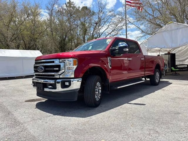 2020 Red Metallic Ford Super Duty F-250 SRW Lariat 4X4 Truck