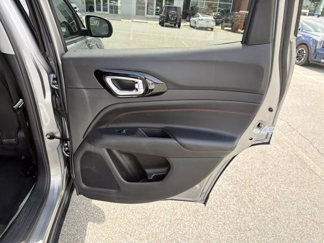 2022 Billet Silver Metallic Clearcoat Jeep Compass Trailhawk 4X4 SUV