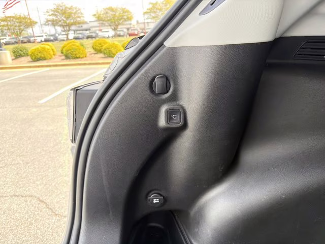 2022 Billet Silver Metallic Clearcoat Jeep Compass Trailhawk 4X4 SUV