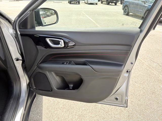 2022 Billet Silver Metallic Clearcoat Jeep Compass Trailhawk 4X4 SUV