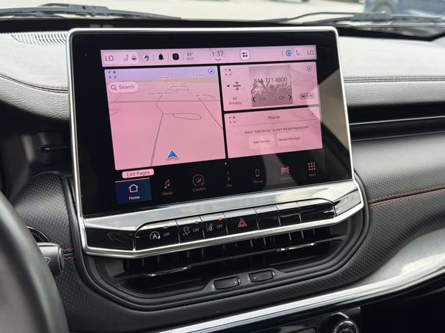 2022 Billet Silver Metallic Clearcoat Jeep Compass Trailhawk 4X4 SUV