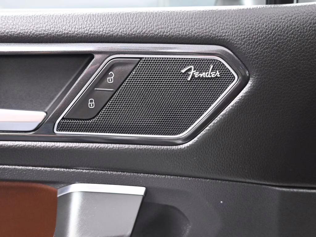 2023 Opal White Volkswagen Tiguan 2.0T SEL R-Line AWD SUV