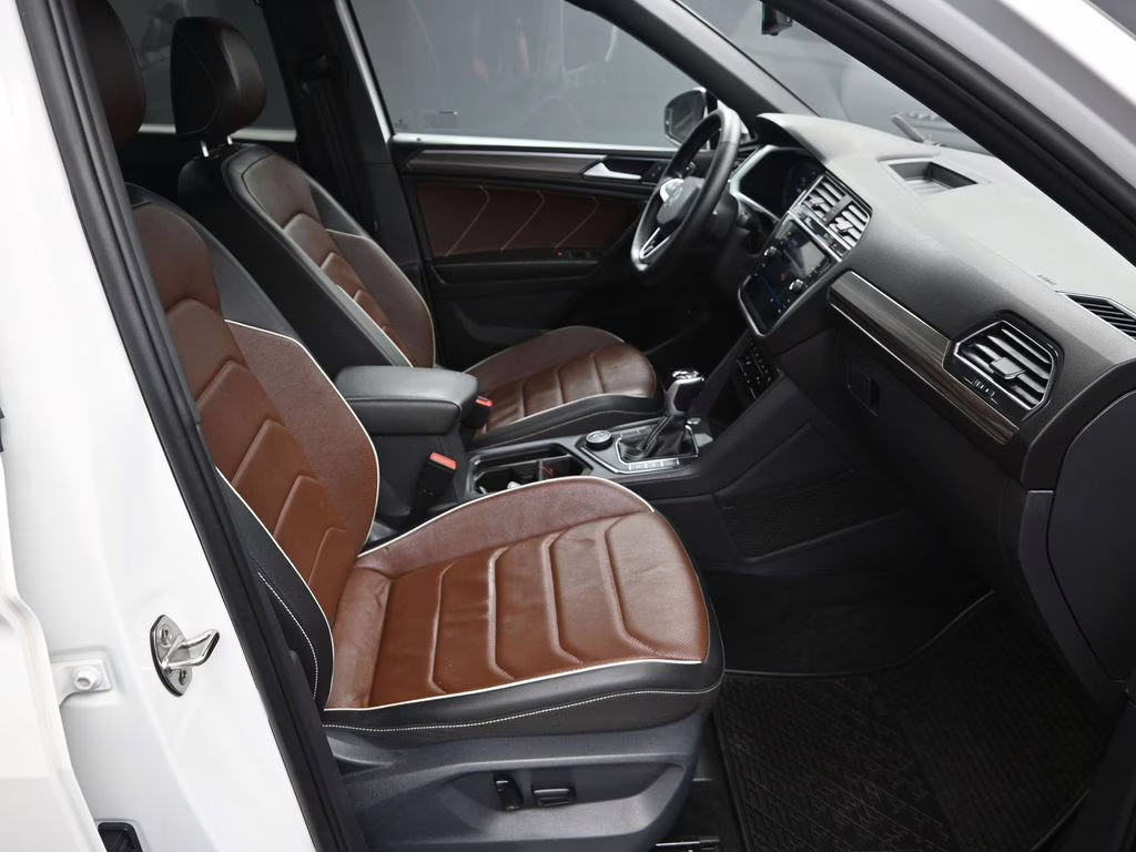 2023 Opal White Volkswagen Tiguan 2.0T SEL R-Line AWD SUV
