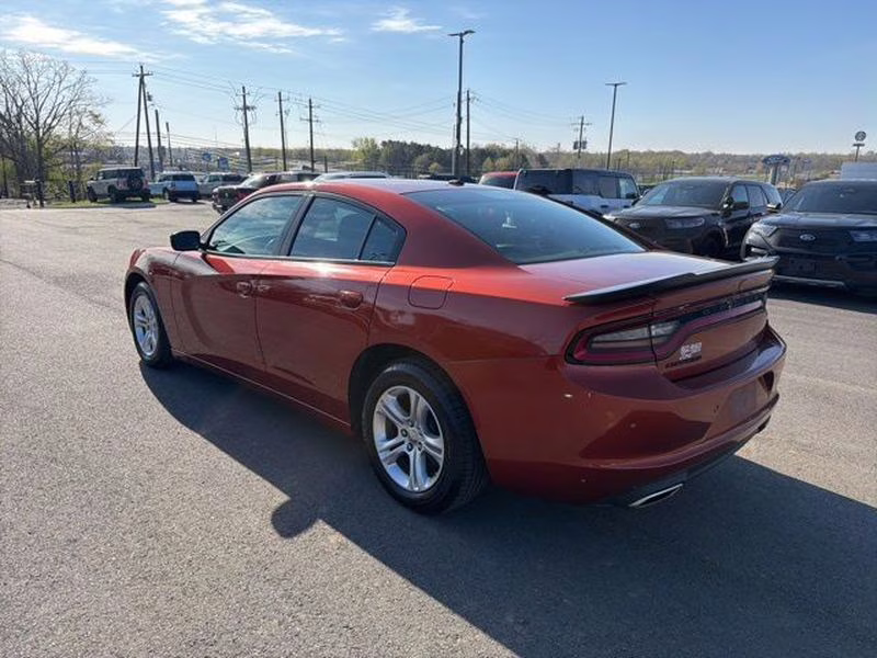 2020 Sinamon Stick Dodge Charger SXT RWD Sedan