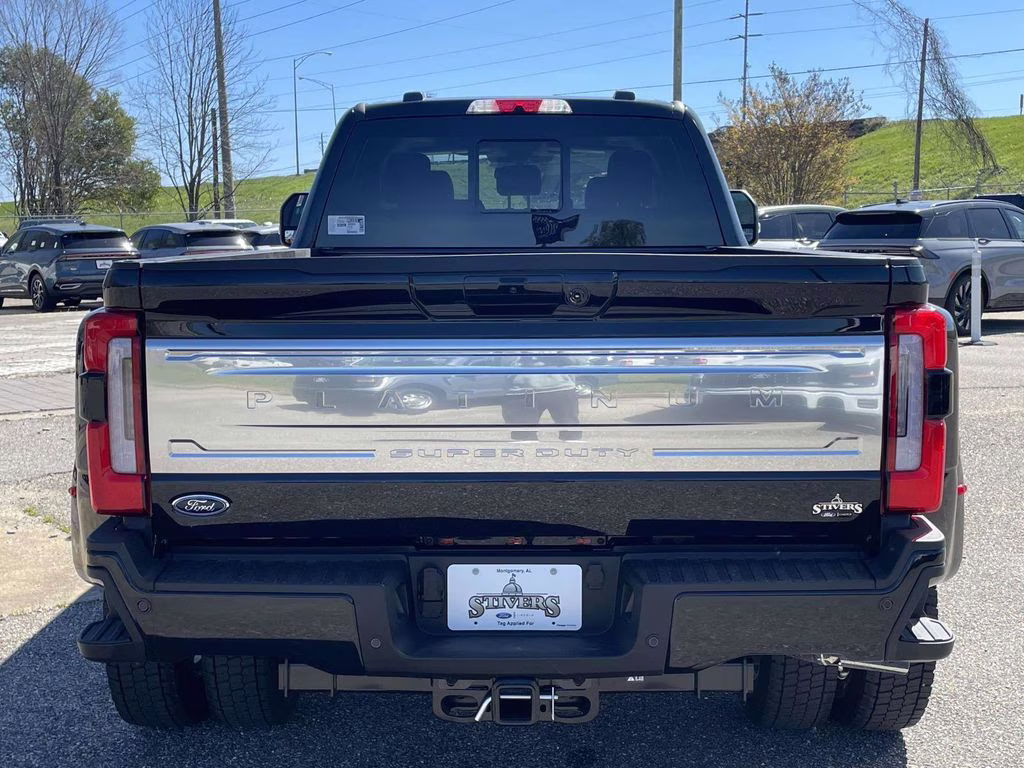2026 Agate Black Metallic Ford Super Duty F-450 DRW Platinum 4X4 Truck
