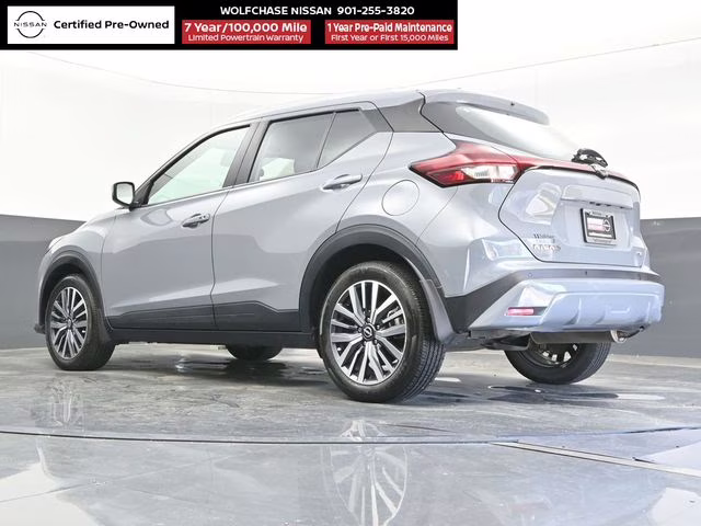 2023 Boulder Gray Pearl Nissan Kicks SV FWD SUV