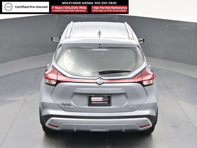 2023 Boulder Gray Pearl Nissan Kicks SV FWD SUV