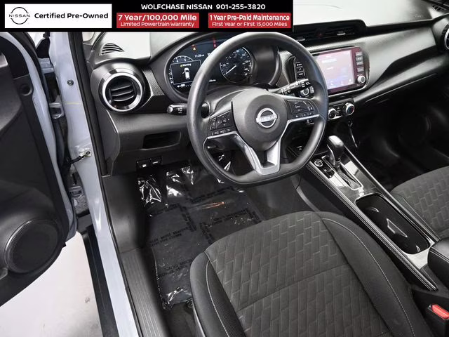 2023 Boulder Gray Pearl Nissan Kicks SV FWD SUV