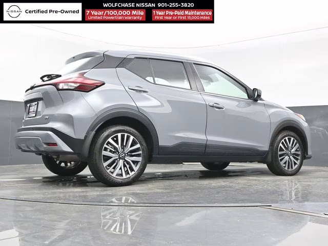 2023 Boulder Gray Pearl Nissan Kicks SV FWD SUV
