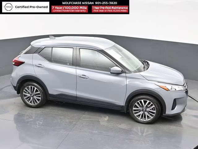2023 Boulder Gray Pearl Nissan Kicks SV FWD SUV