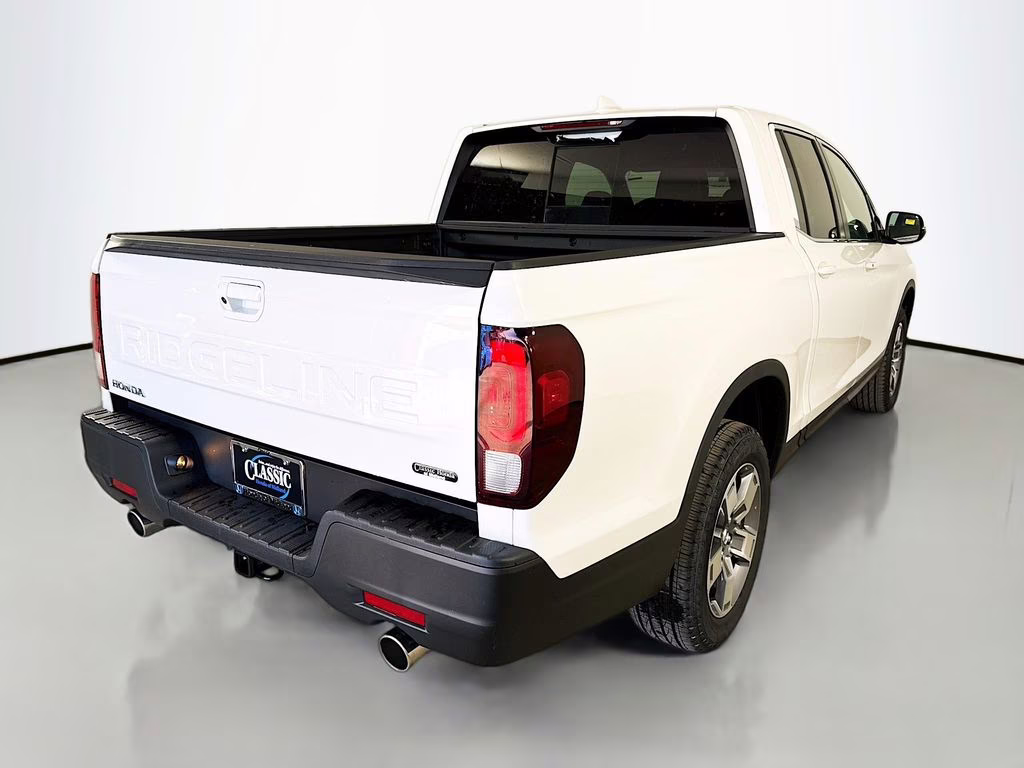 2026 Platinum White Pearl Honda Ridgeline RTL AWD Truck