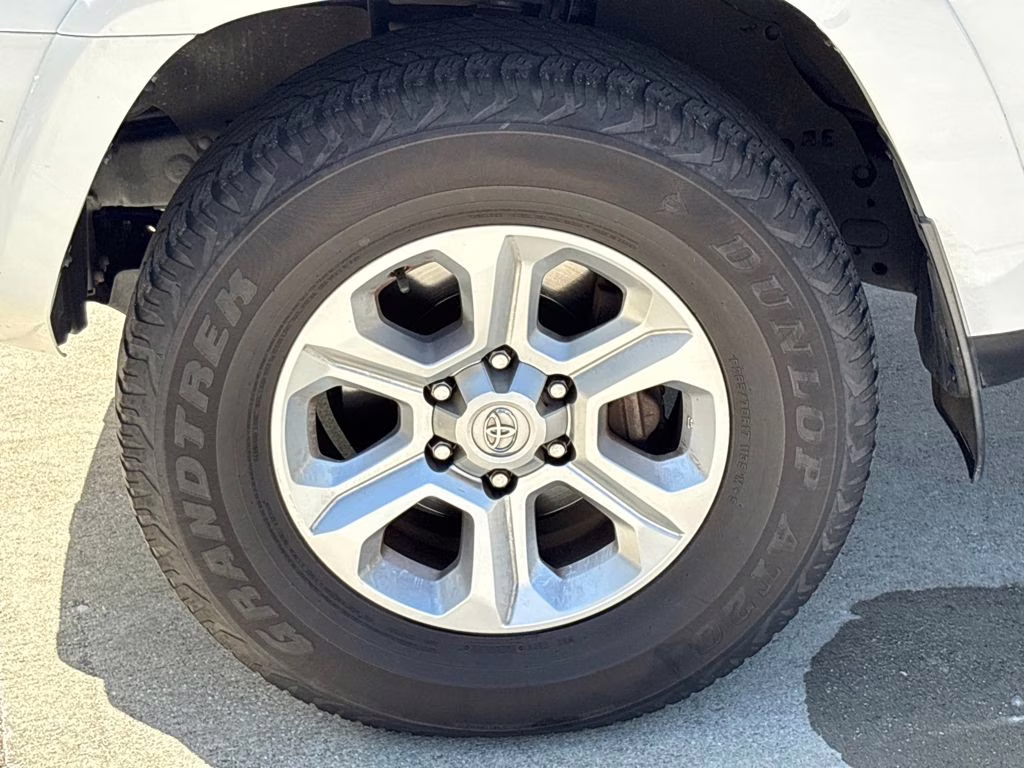 2022 White Toyota 4Runner SR5 Premium 4X4 SUV